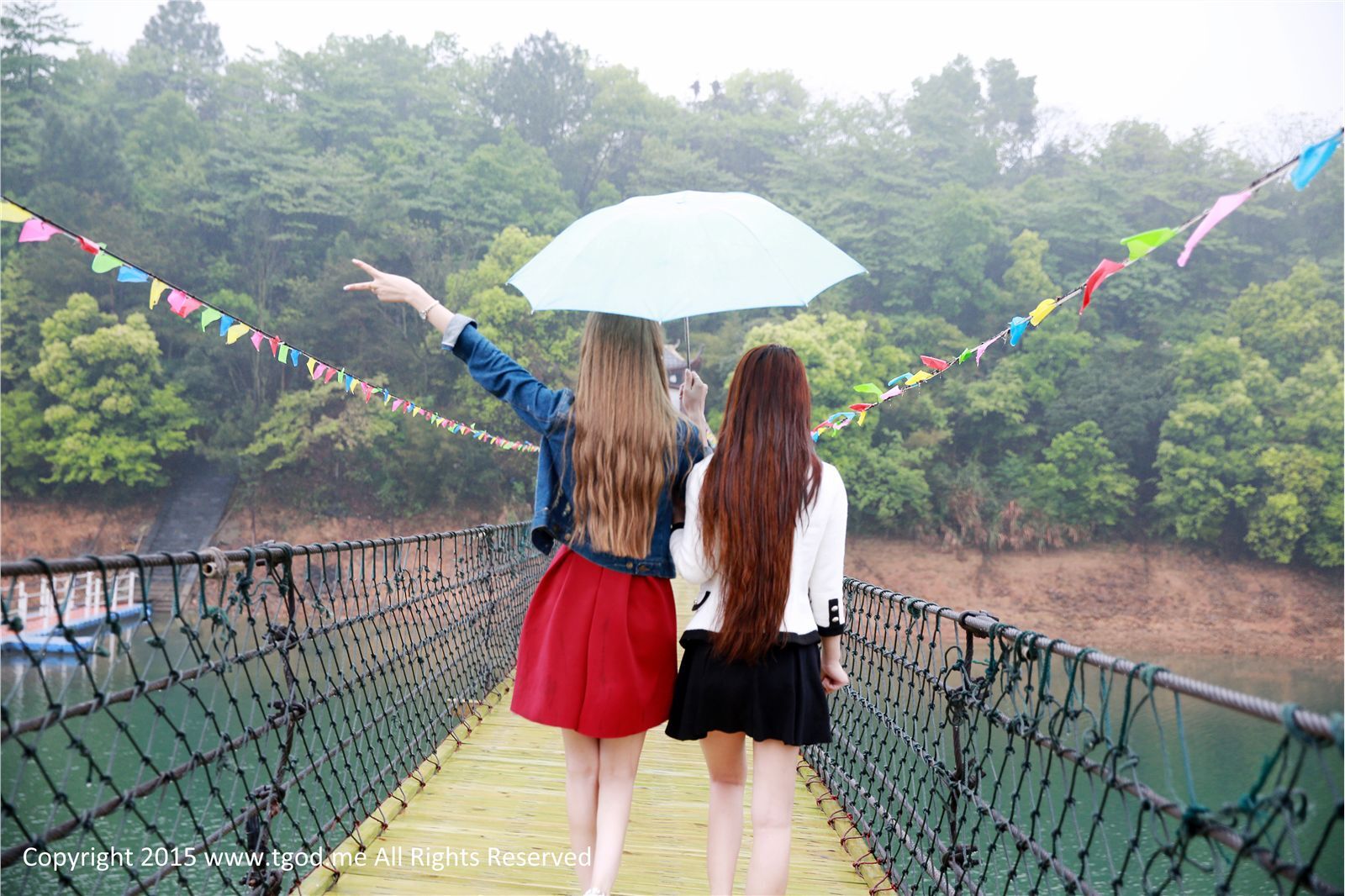 [TGOD推女神]2015.05.08 女神驾到 九江庐山西海 万慧婧 龚紫瑄